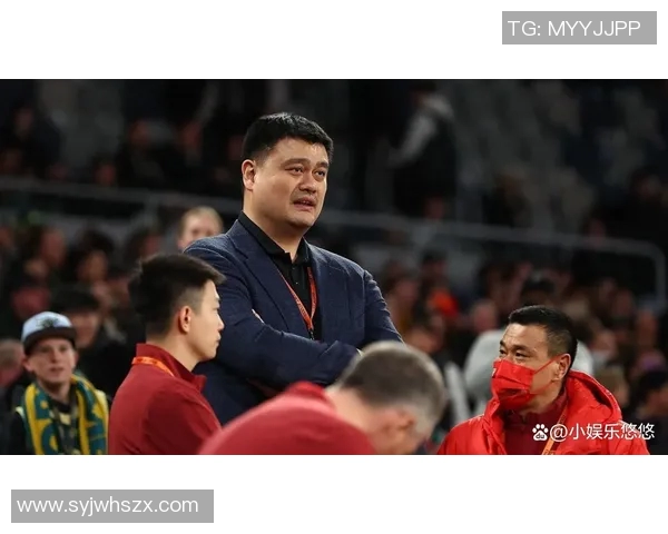 姚明亲自挑选鞋子分享购物心得引发球迷热议